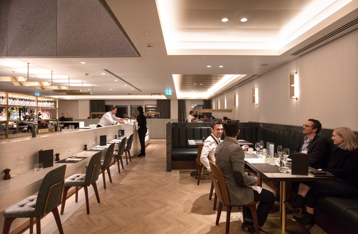 Qantas Dining Heathrow Lounge