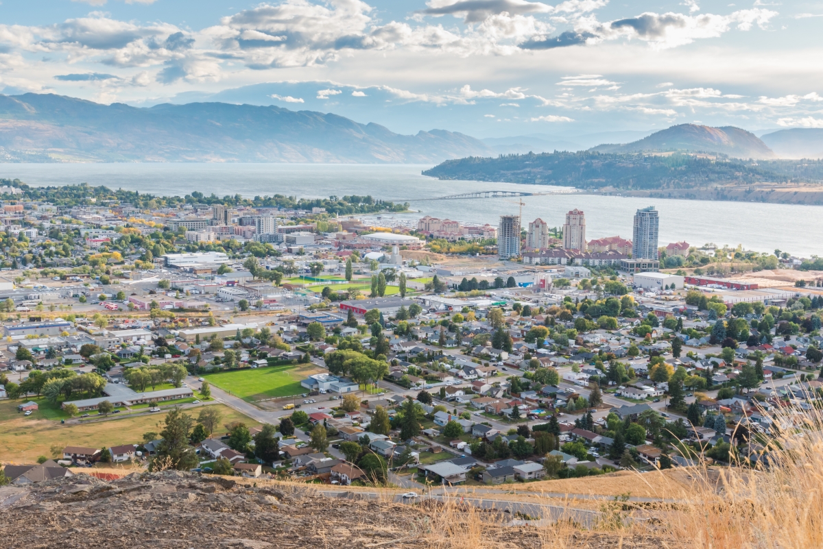 Business Class Flights to Kelowna