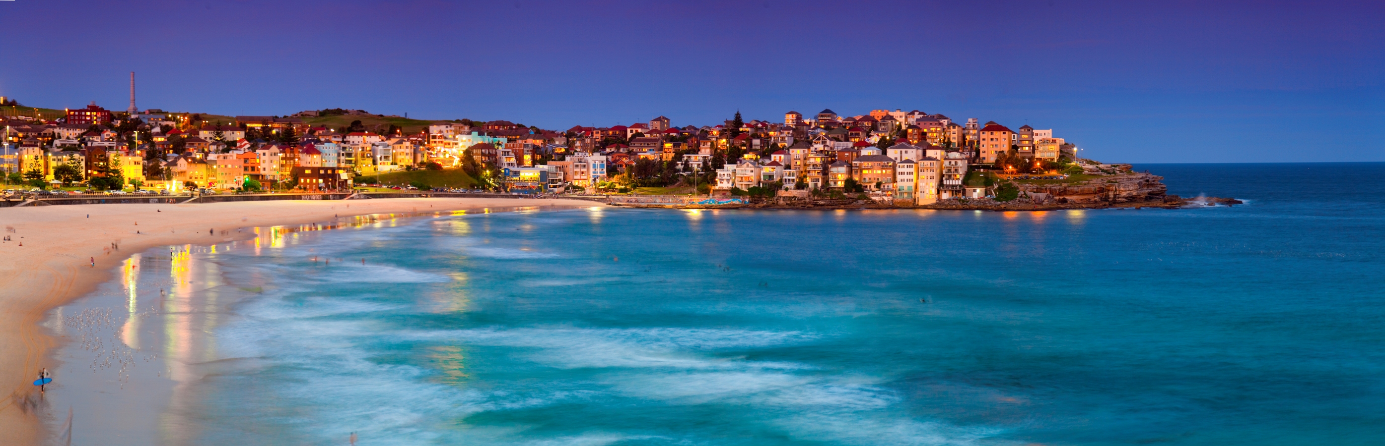 Panoramic view of Bondi Beach in Sydney, at sunset