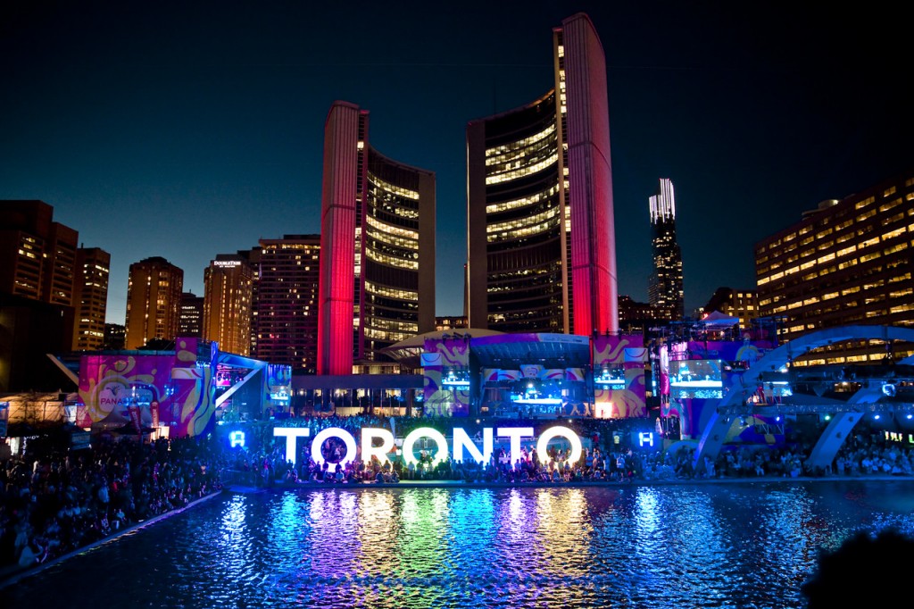 Business Class Flights to Toronto