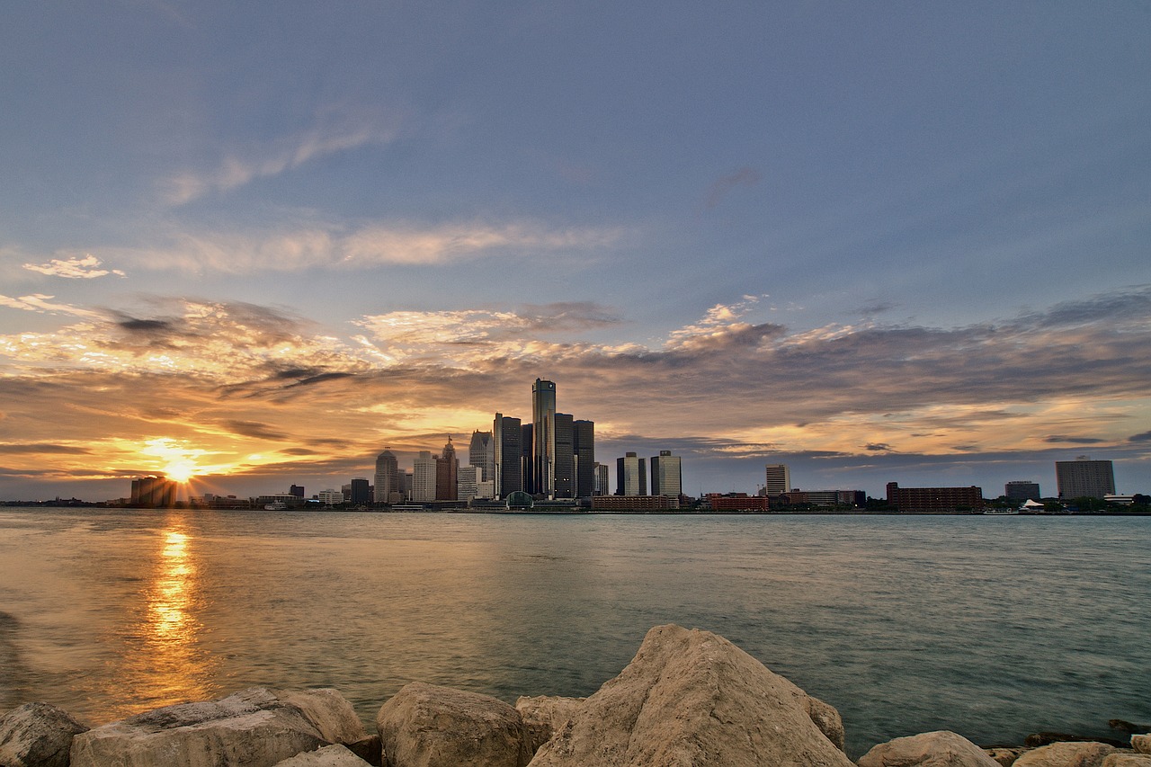 Business Class Flights to Detroit