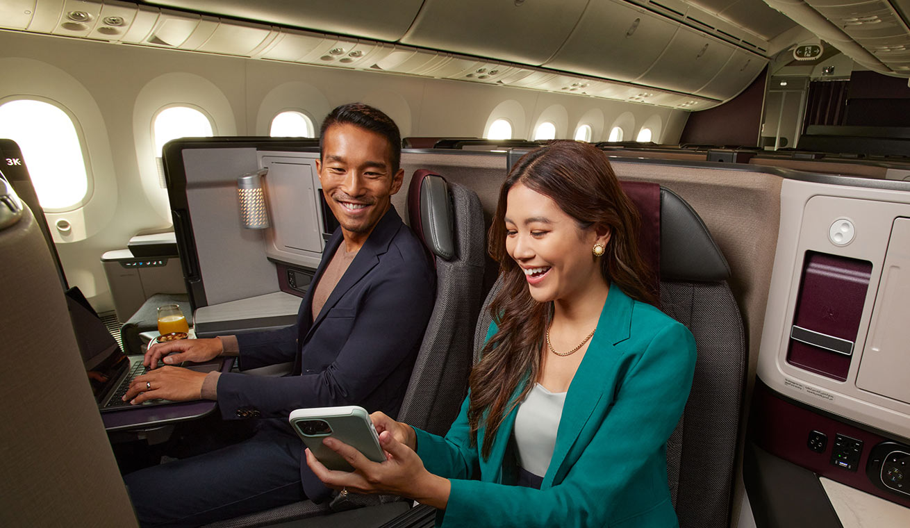 Qatar Airways Business Class Cabin couple